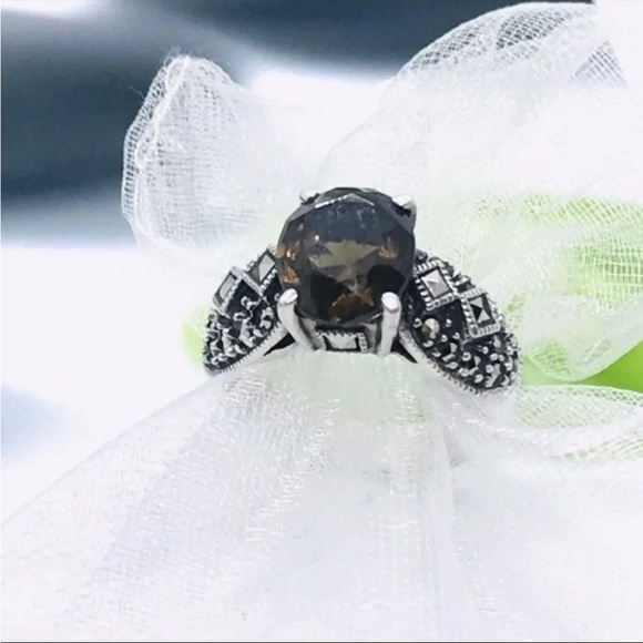 Vintage Sterling Silver Smokey Topaz Marcasite Ring Size 6 - Picture 3 of 5